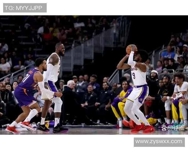 湖人对阵篮网季前赛精彩直播全程回顾与分析